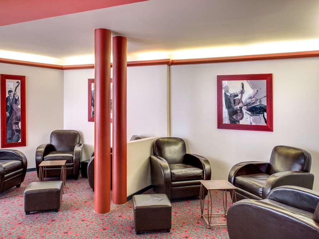 ibis Montluçon Exterior foto