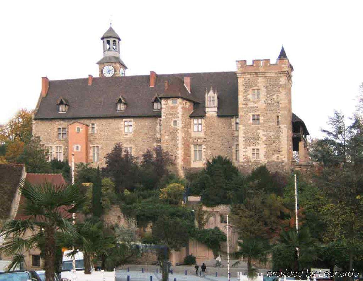 ibis Montluçon Exterior foto